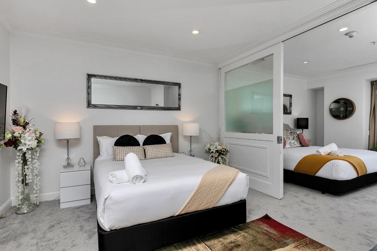 Your Family Getaway - Rooftop Spa & Pool! Auckland Buitenkant foto