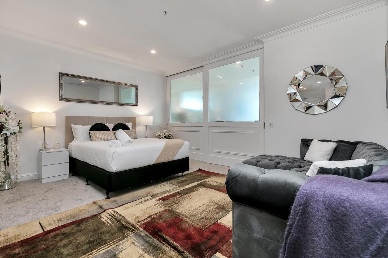 Your Family Getaway - Rooftop Spa & Pool! Auckland Buitenkant foto
