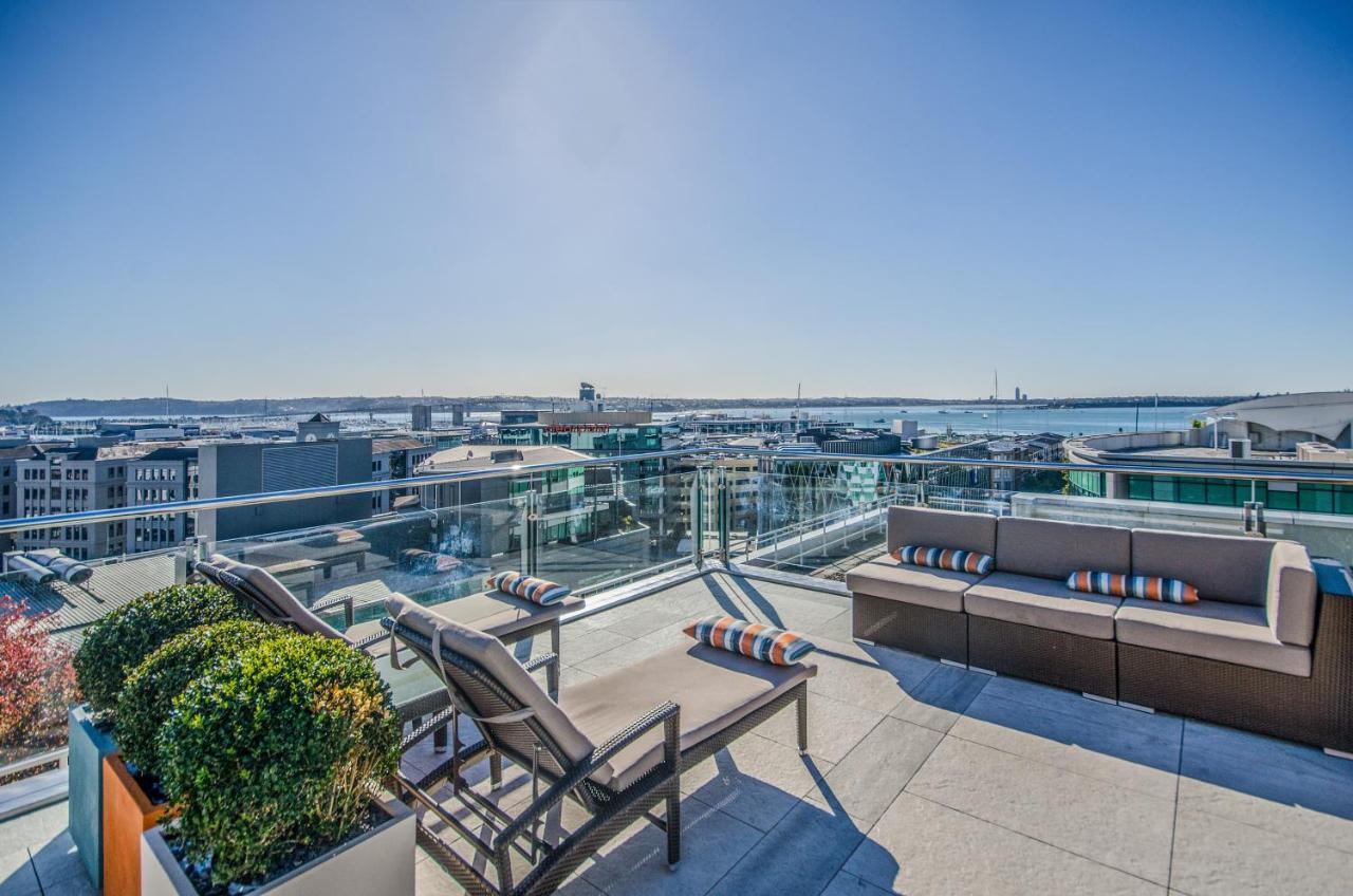 Your Family Getaway - Rooftop Spa & Pool! Auckland Buitenkant foto